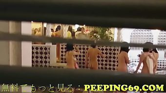 日本のバスルームパラダイス